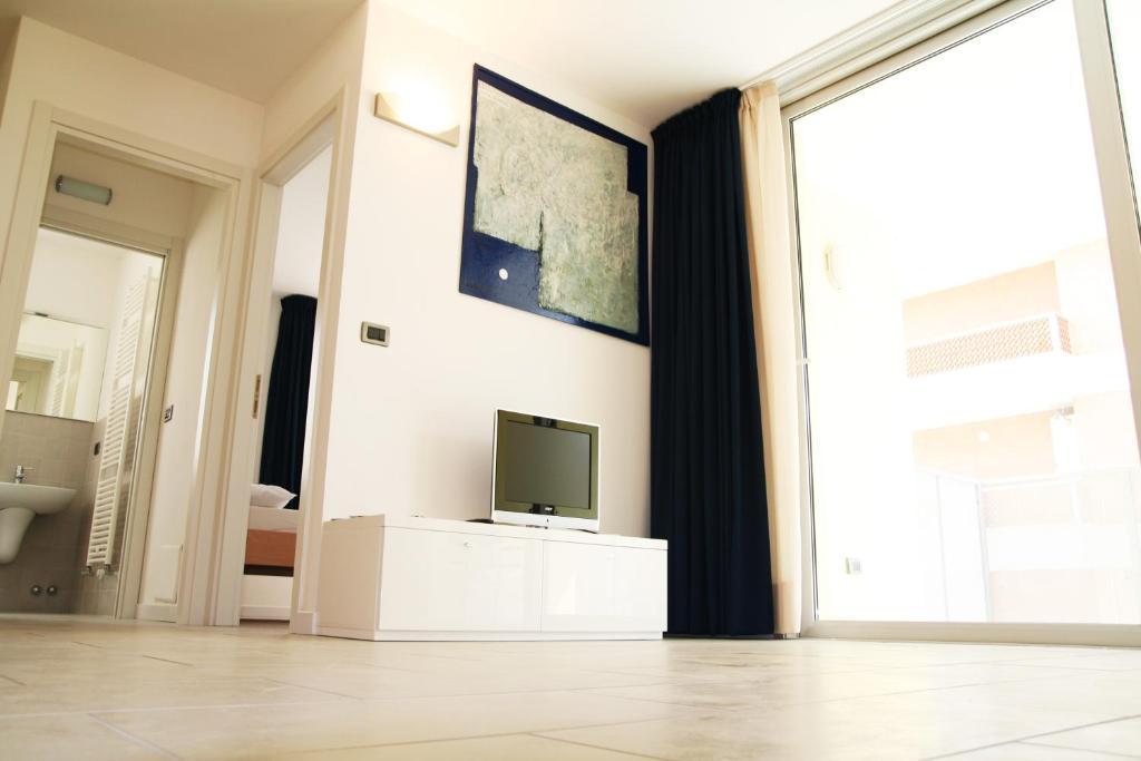 Residence Hotel Hungaria Grado Phòng bức ảnh